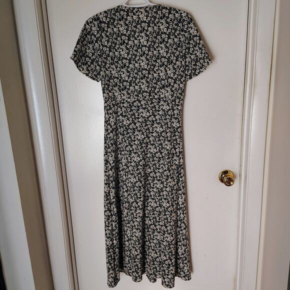 Levi’s Floral Maxi Dress | Button-Up | Short Sleeve | Holiday-Ready | Sz small - Picture 2 of 11